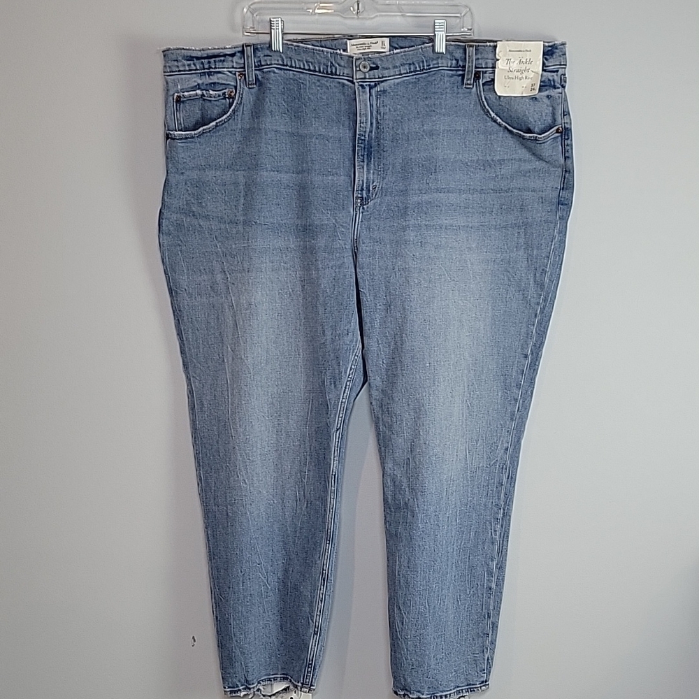 Abercrombie & Fitch Ankle Straight Ultra High Rise Light Wash Cotton Jeans 37 24